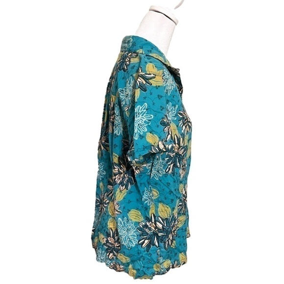 CAPPAGALLO Hawaiian Inspired Button Up Women’s Tee Size L - Picture 5 of 14